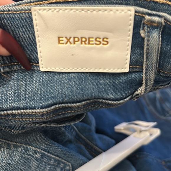 Express jeans, skinny mid rise size 12 regular light blue - Picture 3 of 4
